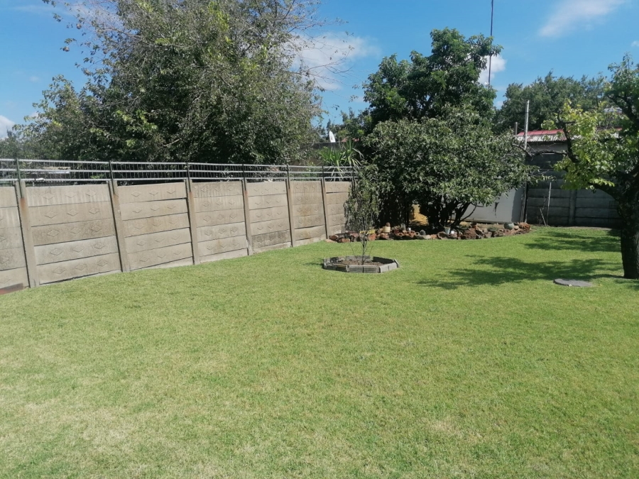 4 Bedroom Property for Sale in Sasolburg Ext 3 Free State